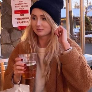 Meet your Posher, Evey